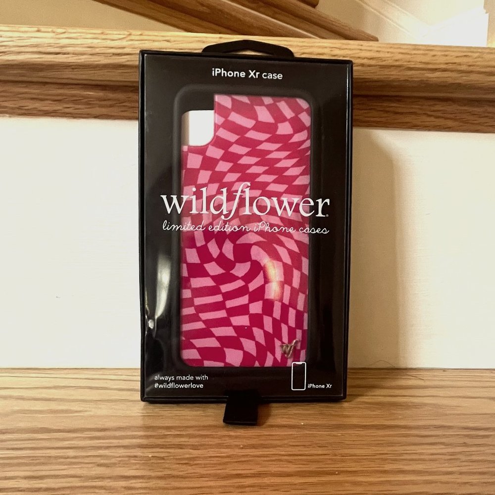 Wildflower Crazy checkers in pink iphone XR